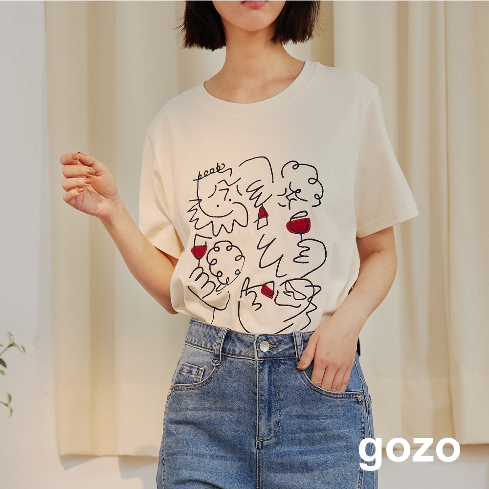 【gozo】奶奶的喝酒聚會側剪接T恤(米色/深綠_F) | 女裝 圓領 休閒