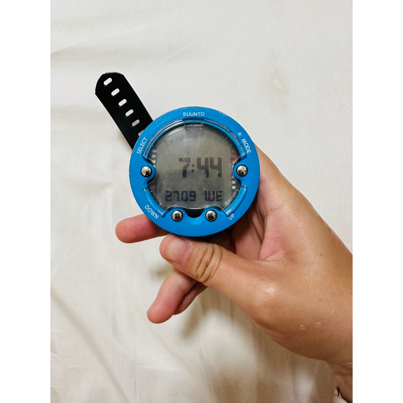 suunto zoop novo二手潛水電腦錶