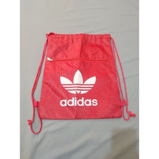 《Adidas 愛迪達》 白色 logo 紅色 束口袋 後背包 抽繩 尼龍
