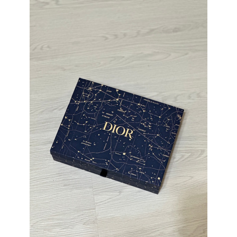 Dior限量聖誕節禮盒