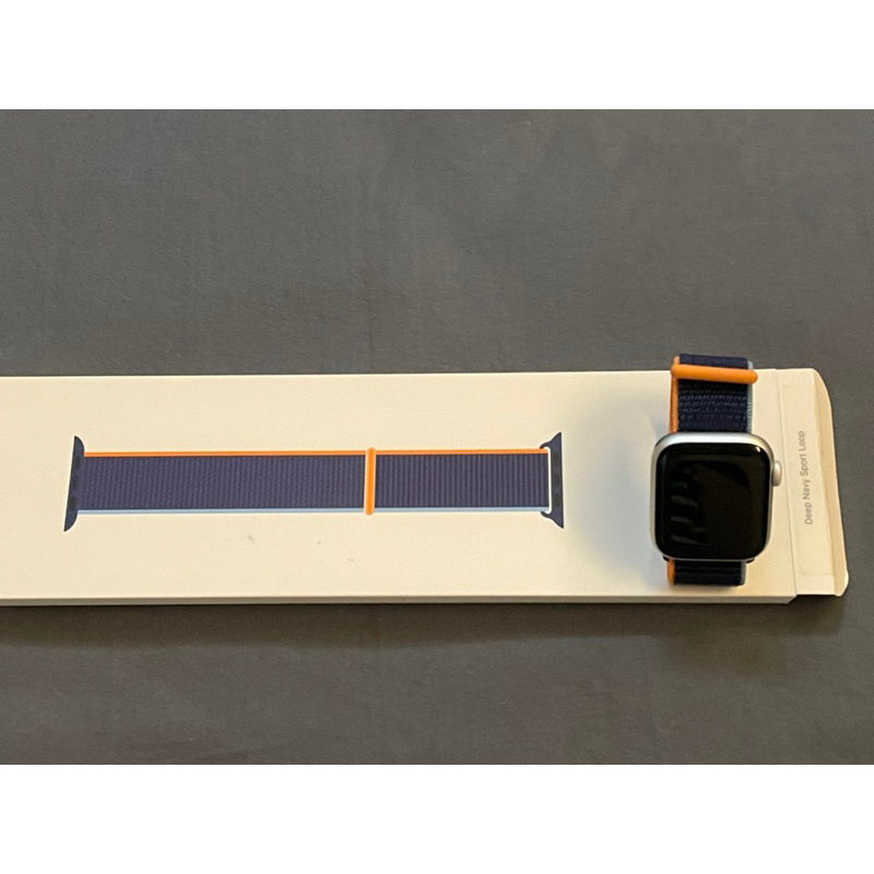 Apple Watch SE(第一代）GPS+行動網路版40mm 銀色鋁金屬錶殼配藍色運動錶環