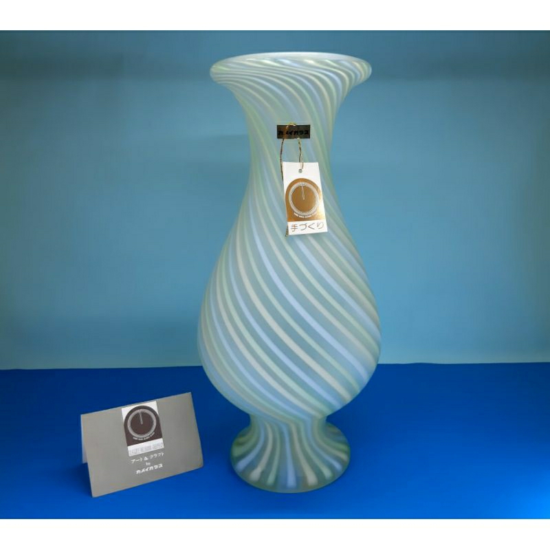 日本古玩古物早期進口老物件 龜井玻璃原創品 花瓶 手工吹製創作藝品 盒裝