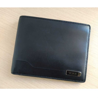 【美國 TUMI全新正品】【限量優惠】男夾,二折夾,雙層錢鈔隔層,信用卡層,真皮,義大利進口小牛皮,TUMI 鐵牌