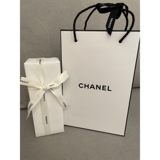chanel專櫃香奈兒珍珠光感TXC超淨白潔膚乳150ml/附禮物包裝、紙袋（現貨）