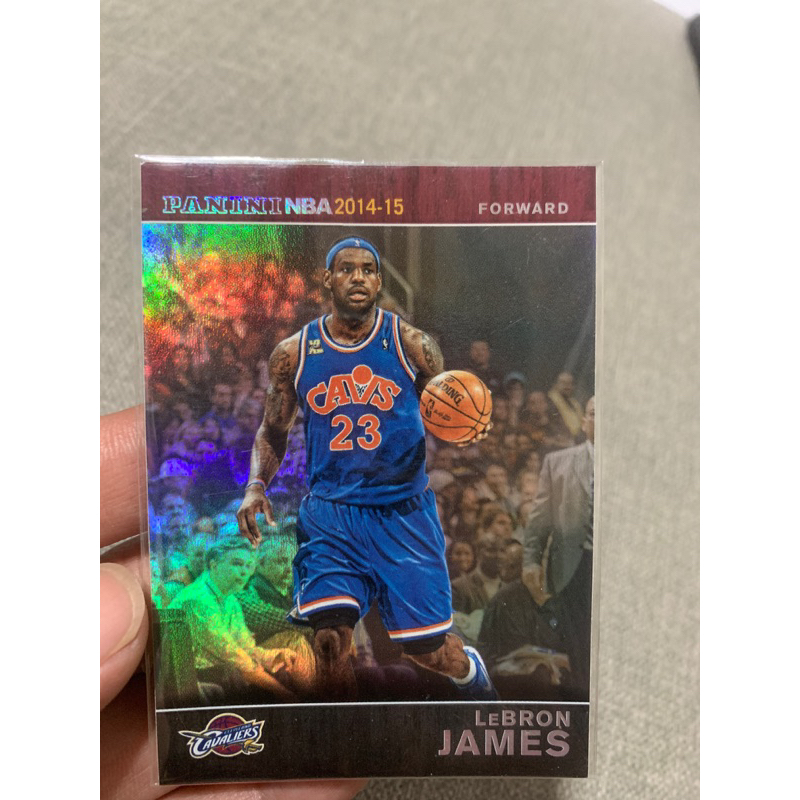 Lebron James亮卡  背後右上角有傷