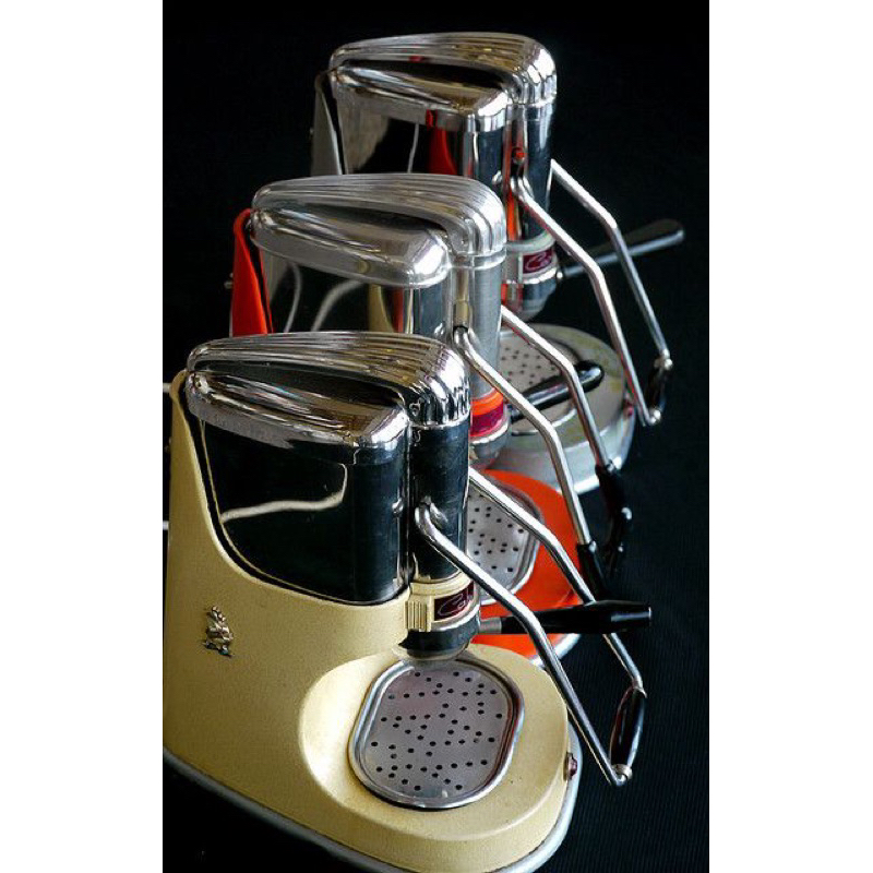 義大利製造- 愛拉雷斯.帆船拉霸咖啡機(銀灰)