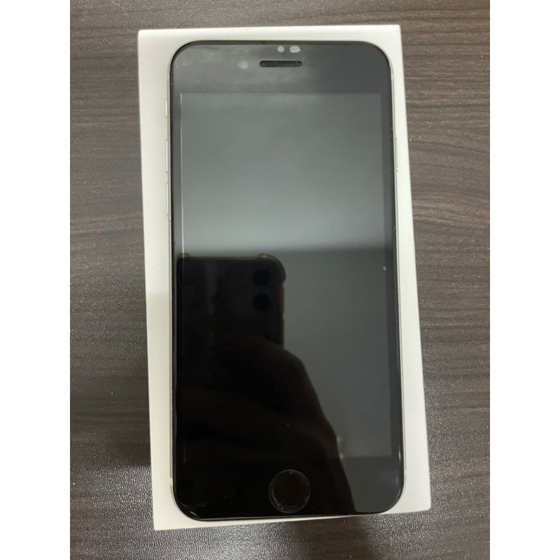 iPhone Se2 64G 白色 外觀9成新！ 功能皆正常。