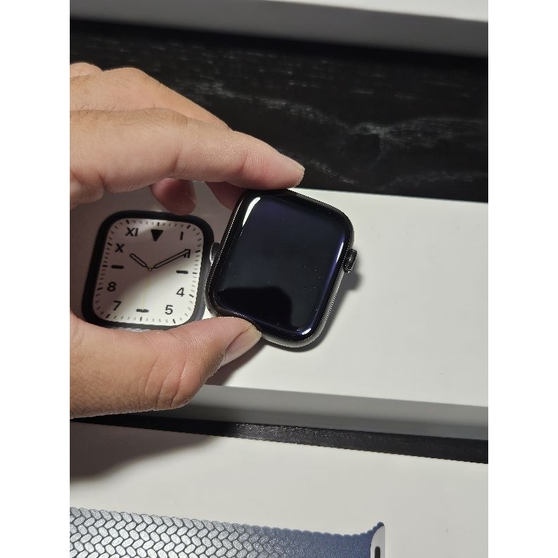【 二手出售 】 Apple watch S7 鈦金屬版本 45mm 碳纖維黑金錶殼 一起買有優惠