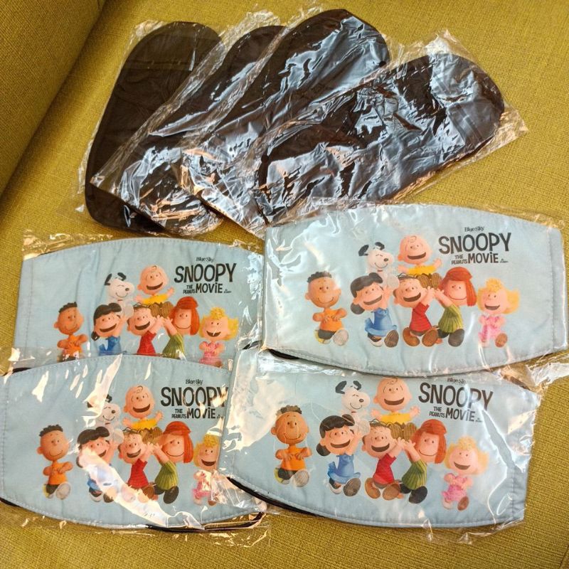 全新 買4送4  史努比 snoopy 口罩 布口罩 造型口罩 電影限定 台灣製造 非醫用 送眼罩