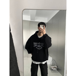 【NEEDU STORE】美式復古英文字體破壞帽TEE 寬鬆上衣 OVERSIZE 帽踢 復古 美式