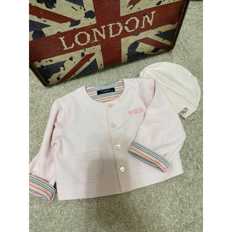 英國🇬🇧Burberry 女嬰幼童款 氣質粉色小外套90cm+棉薄帽12 M 兩件合售
