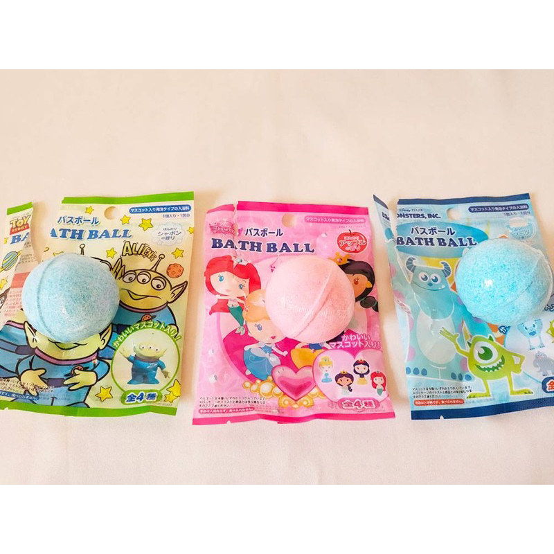 日本進口 🇯🇵 迪士尼 沐浴球 泡澡球 玩具總動員 公主系列 三眼怪 小熊維尼