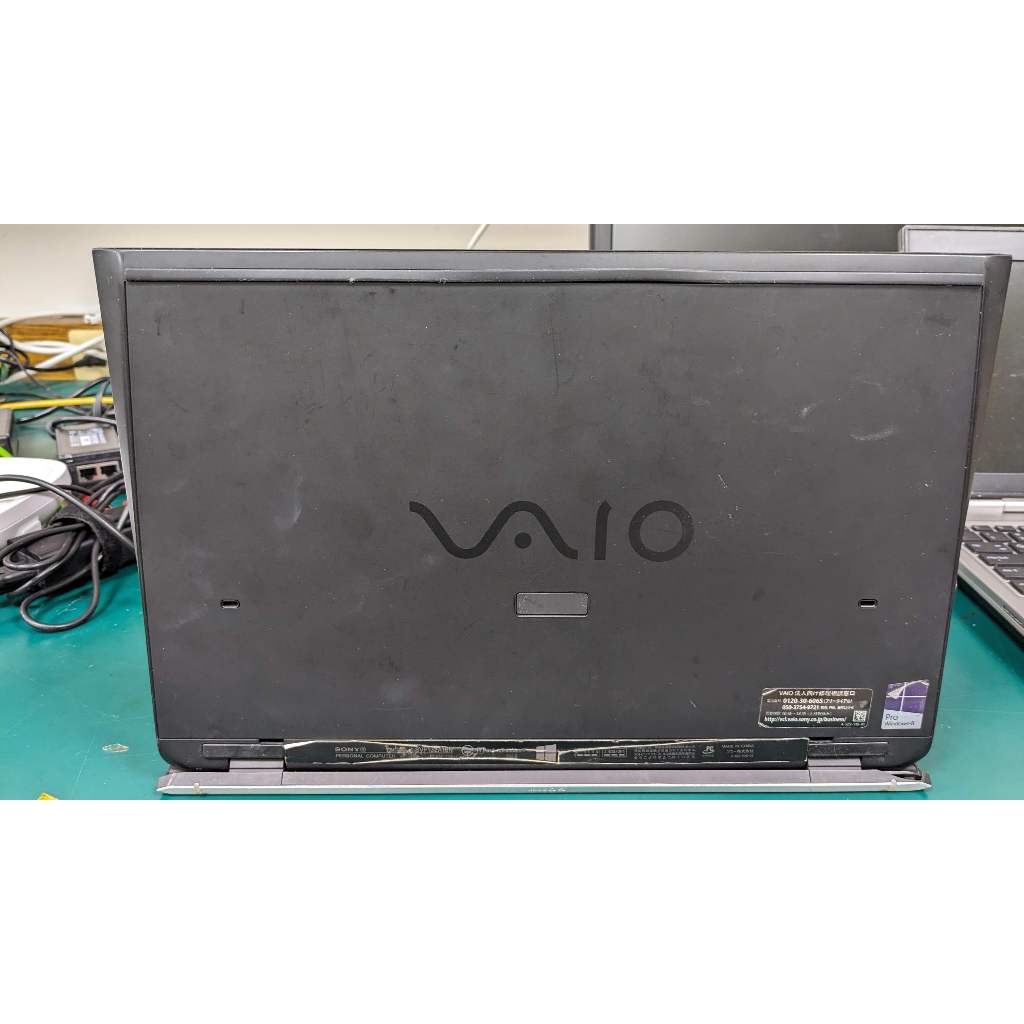 VAIO SVP13 非觸控螢幕,win8.1  8G Ram 512gssd