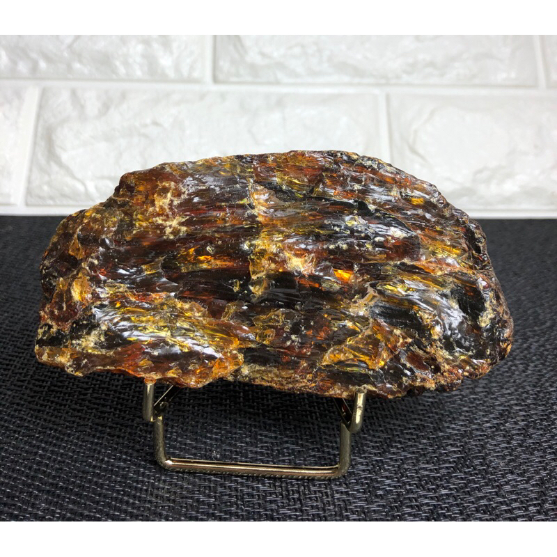 天然藍珀原石原礦 190 g 122 x62 x53 mm 帶原皮 能量原石 附金屬架（寶可手作）