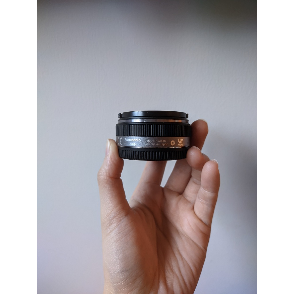 二手┋Panasonic Lumix 14mm F2.5 單眼相機鏡頭 餅乾鏡