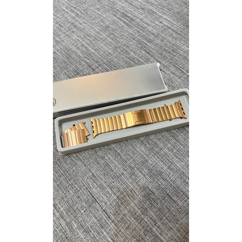 【二手近全新出清】Apple watch 4蝴蝶扣錶帶（玫瑰金40mm