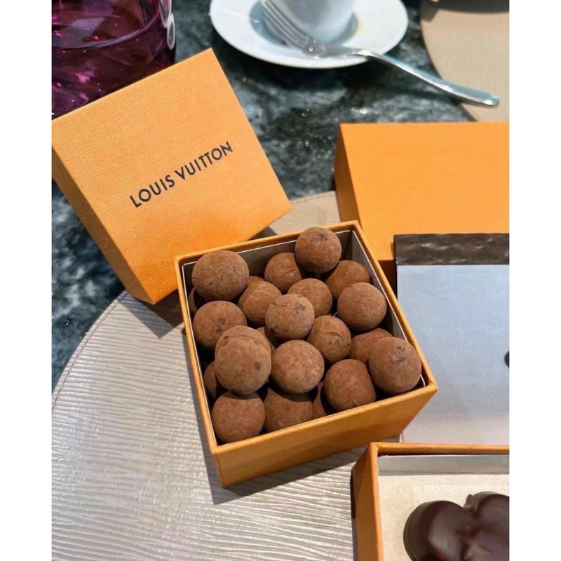 法國巴黎 LV DREAM 特展限定 榛果巧克力-30入（不附紙袋）