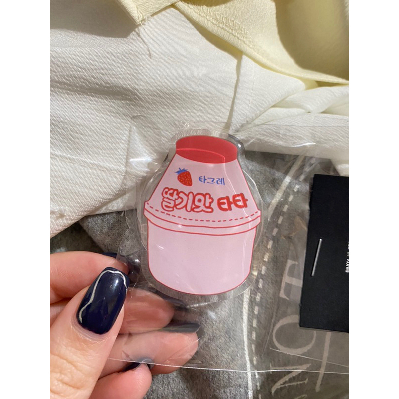 正韓 草莓牛奶 手機支架 韓國代購