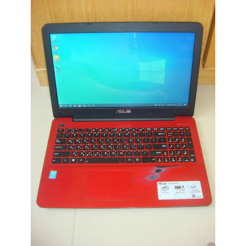 賣ASUS X555LF 15.6吋/ i5-5200U/ 8G RAM/ 240G 固態碟 獨顯2G 紅色