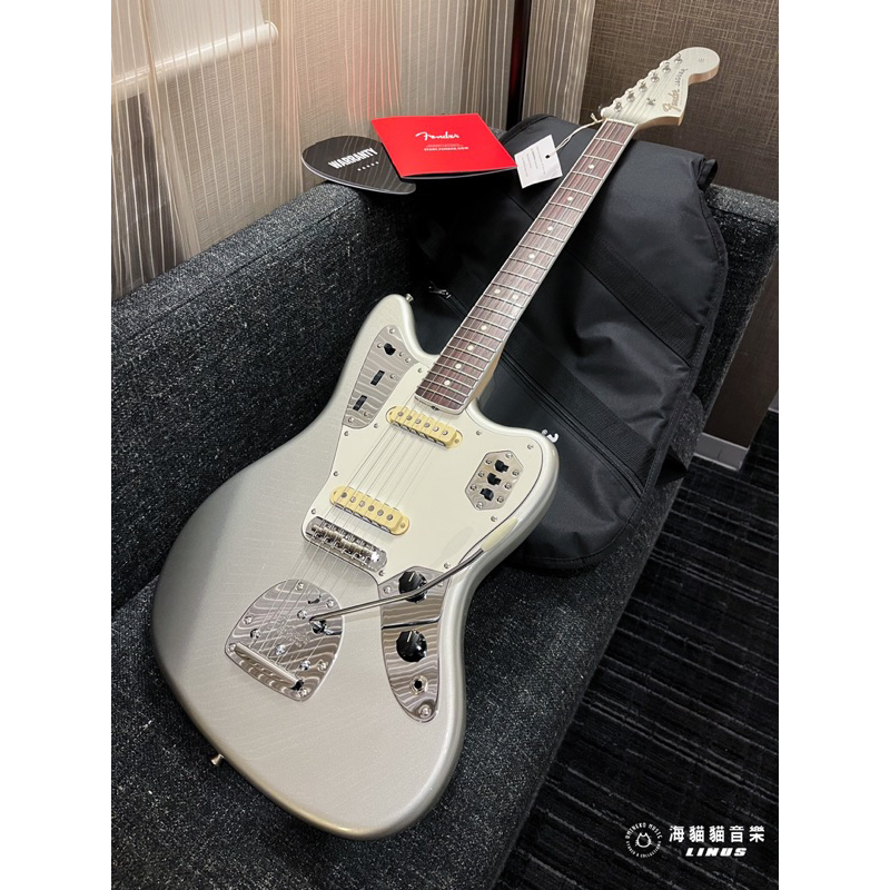 Fender FSR Made in Japan Traditional 60s Jaguar Inca Silver