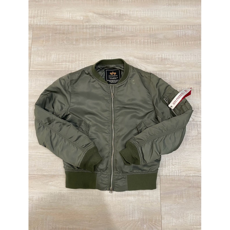 alpha industries inc ma1 墨綠色 飛行外套 女版 Xs