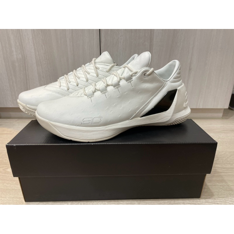 全新 UA curry 3 Low 籃球鞋 Under Armour