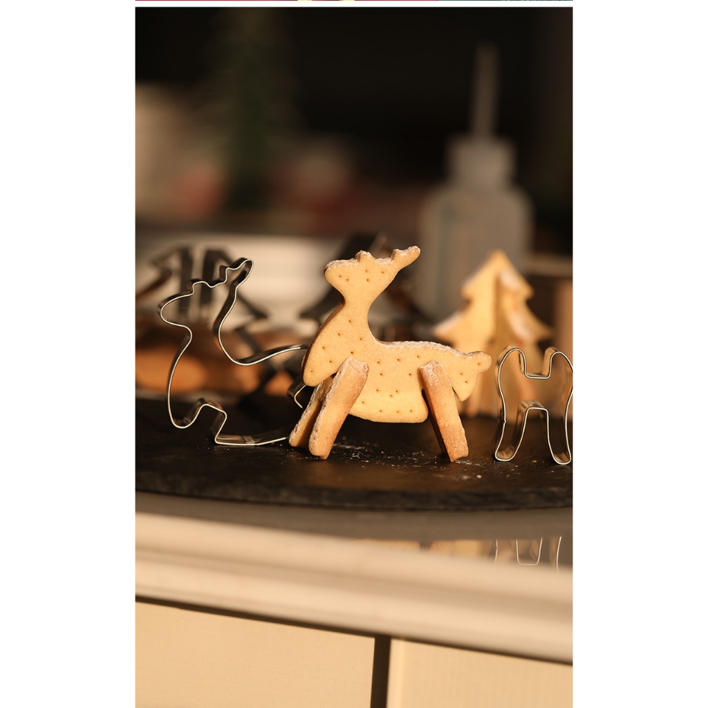 【現貨】8件組3D聖誕節立體餅乾模 聖誕餅乾模 聖誕樹 麋鹿 雪橇 薑餅人 雪人 餅乾模具 不鏽鋼餅乾模