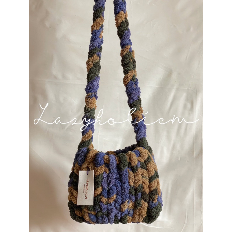 【24小時快速出貨】現貨成品｜♡Lazyholic.m♡ 貓尾巴紗毛線包 冰島毛線包 雲朵包 手工編織包