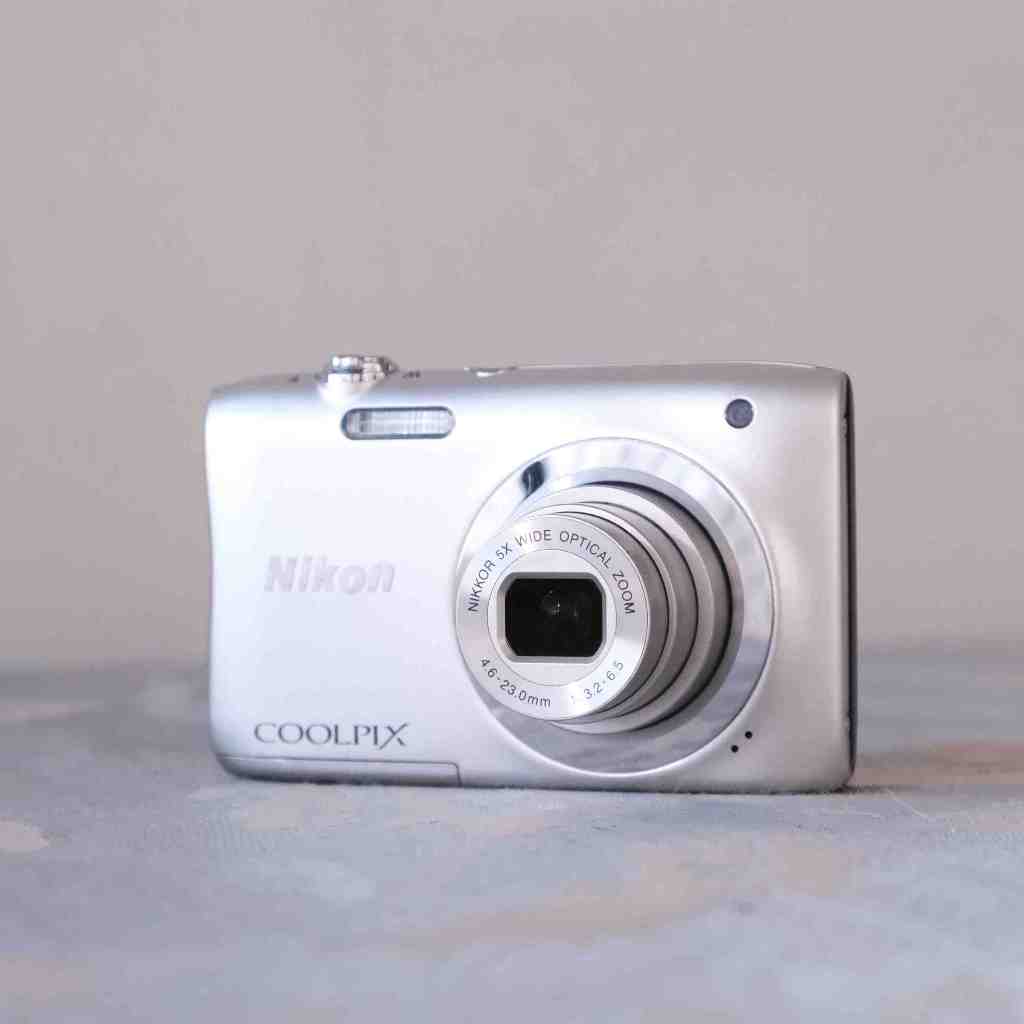 Nikon CoolPix A100 早期 CCD 數位相機 (2千萬畫素 美妝模式)