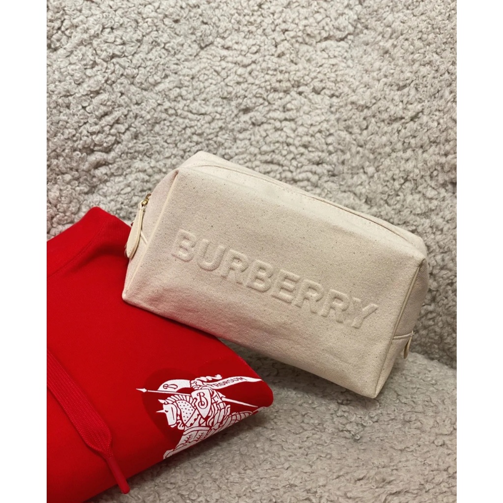 BURBERRY 杏色棉麻化妝包/美妝專櫃正品