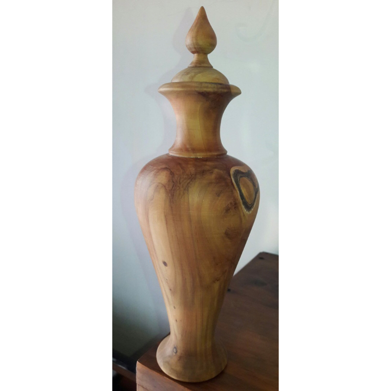 可能龍柏，檜木聚寶盆，龍柏或檜木觀音瓶，龍柏或檜木寶瓶，龍柏或檜木觀音寶瓶