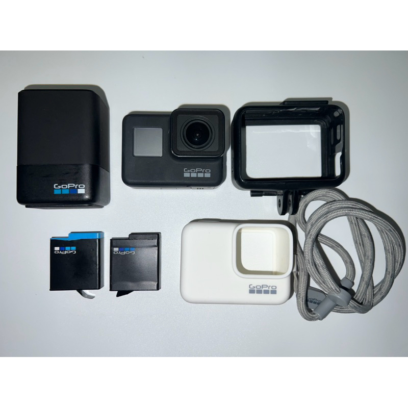 二手GoPro Hero 7 Black 觸控螢幕4K錄影 含外殼架、原廠充電器&amp;電池2顆（送潛水殼配件&amp;白色保護套）