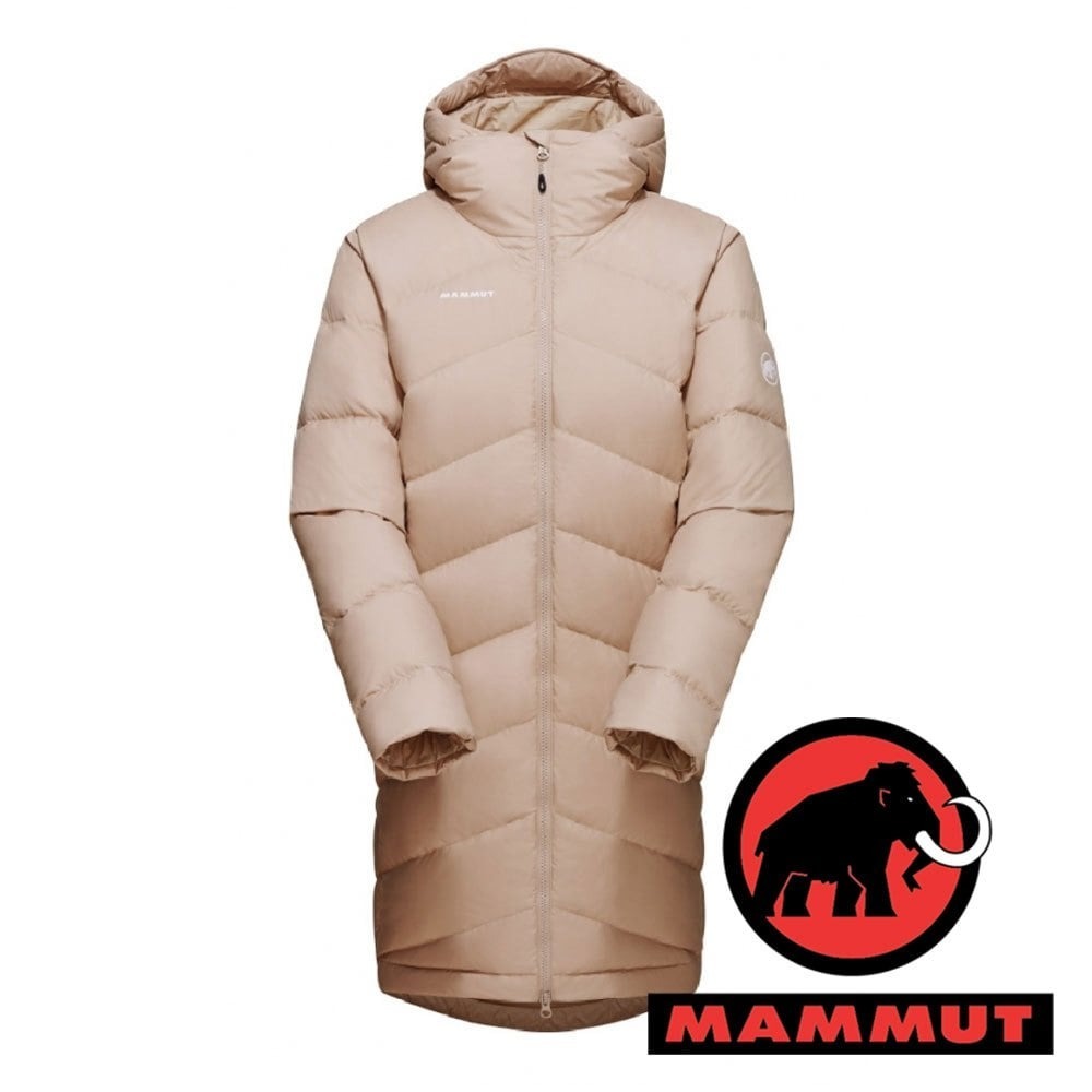 【MAMMUT 長毛象】Fedoz IN女長版羽絨外套『薩凡納褐』1013-02090