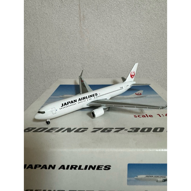 日本航空 JAL 1/400 官方版 767-300ER