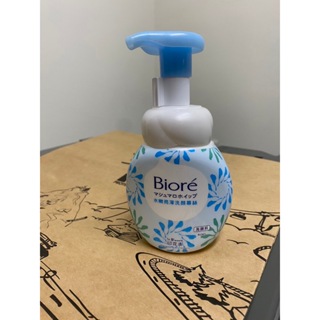 【Biore蜜妮】水嫩亮澤洗顏慕絲160ML