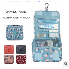 韓版DINIWELL新一代懸掛式防水旅遊盥洗收納包