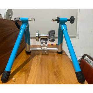 [二手] Giant 捷安特 Cyclotron Fluid ST 油阻式自行車訓練台 (免費送捷安特原廠前輪墊高器)