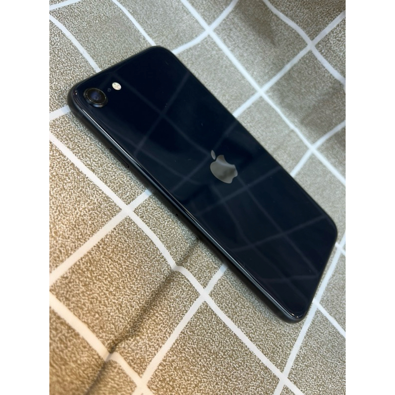iphone se3 64G 黑色 台灣公司貨 原廠保固2024/08/24 電池100% 極新 雙北面交