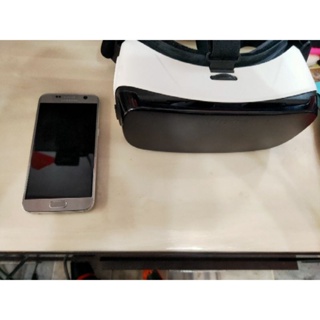 Samsung S7 32GB附送 Samsung VR 充電口是USB micro的接口