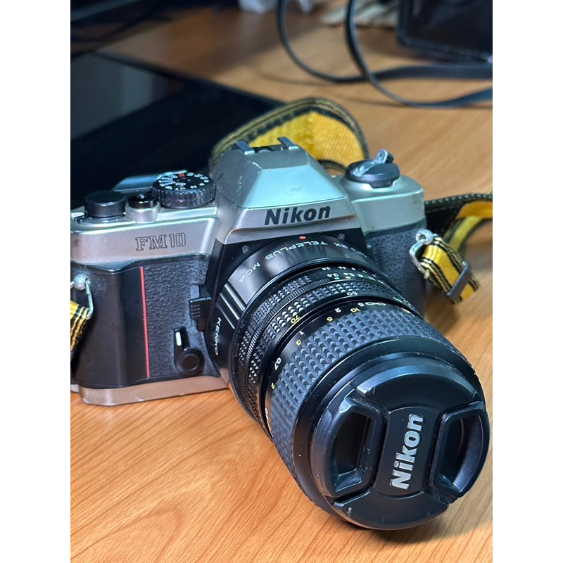 Nikon fm10單眼底片相機含基本鏡頭