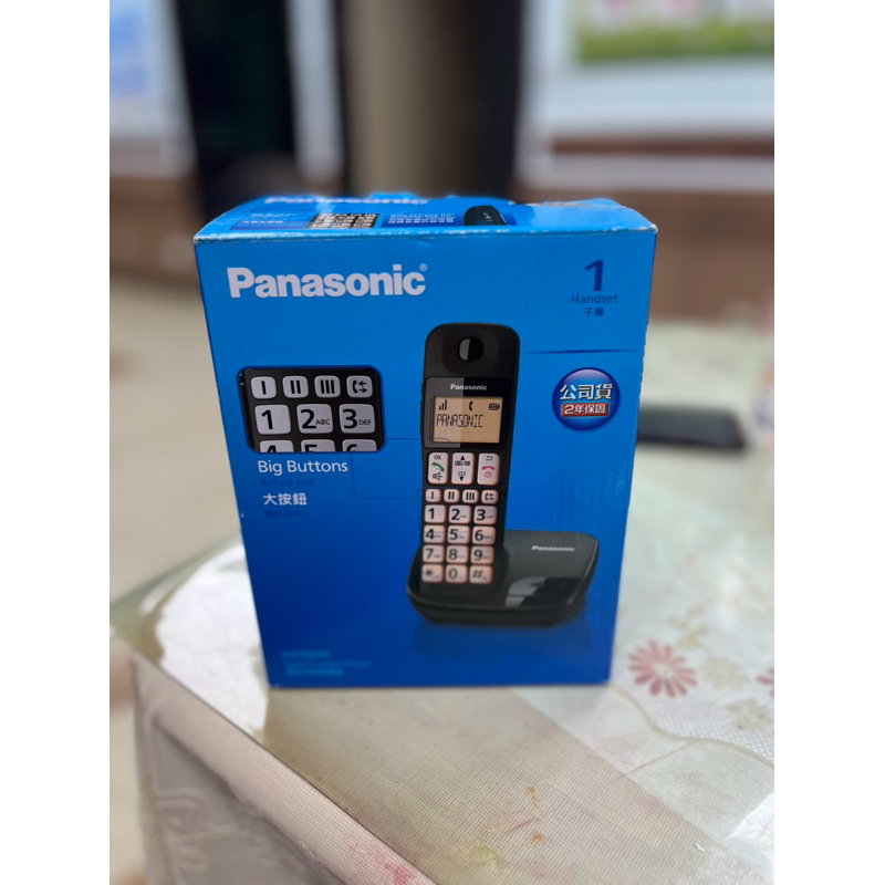 Panasonic 國際數位 DECT 無線電話 KX-TGE110TW(黑色)