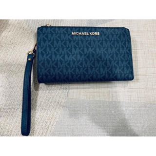 二手9成新/沒使用過Michael Kors JET SET TRAVEL 經典LOGO防刮皮革雙層手拿長夾