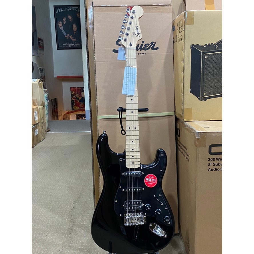 &lt;魔立樂器&gt; Squier Sonic Stratocaster電吉他 HSS單單雙 ALL BLACK 總代理保固一年