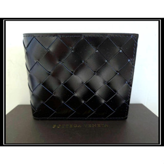 2024春夏新款~BOTTEGA VENETA 大編織小羊皮8卡短夾(24S051)