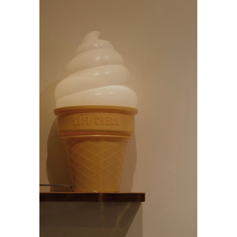 日本直送-冰淇淋燈箱