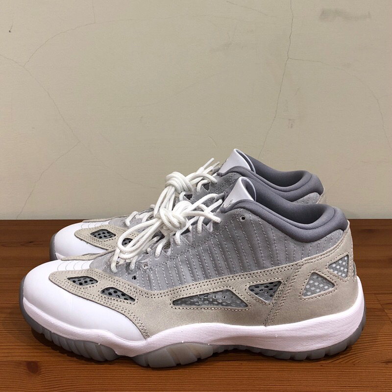 【小瑜正品】US11 二手 AIR JORDAN 11 RETRO LOW 919712-102 籃球鞋 男 鞋墊全新