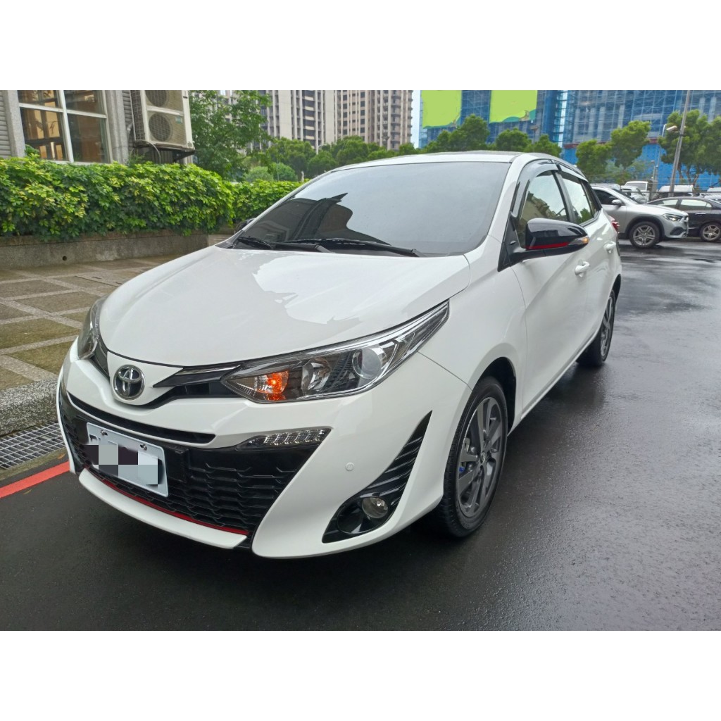 2021 TOYOTA YARIS 最後一代 經典國產小車 頂規 S版 跑車座椅 僅跑四萬 一手女用 認證車