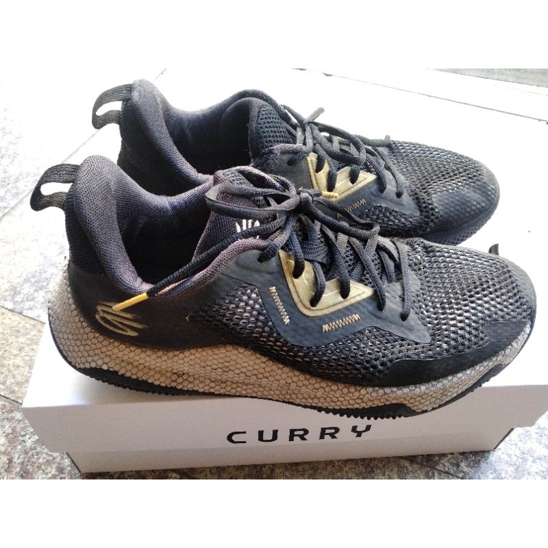 UA 二手 CURRY HOVR SPLASH 3 籃球鞋 28.5公分