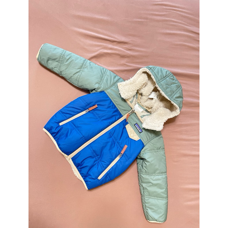 patagonia 童裝 雙面外套 藍綠拼接設計和絨毛 4T 二手