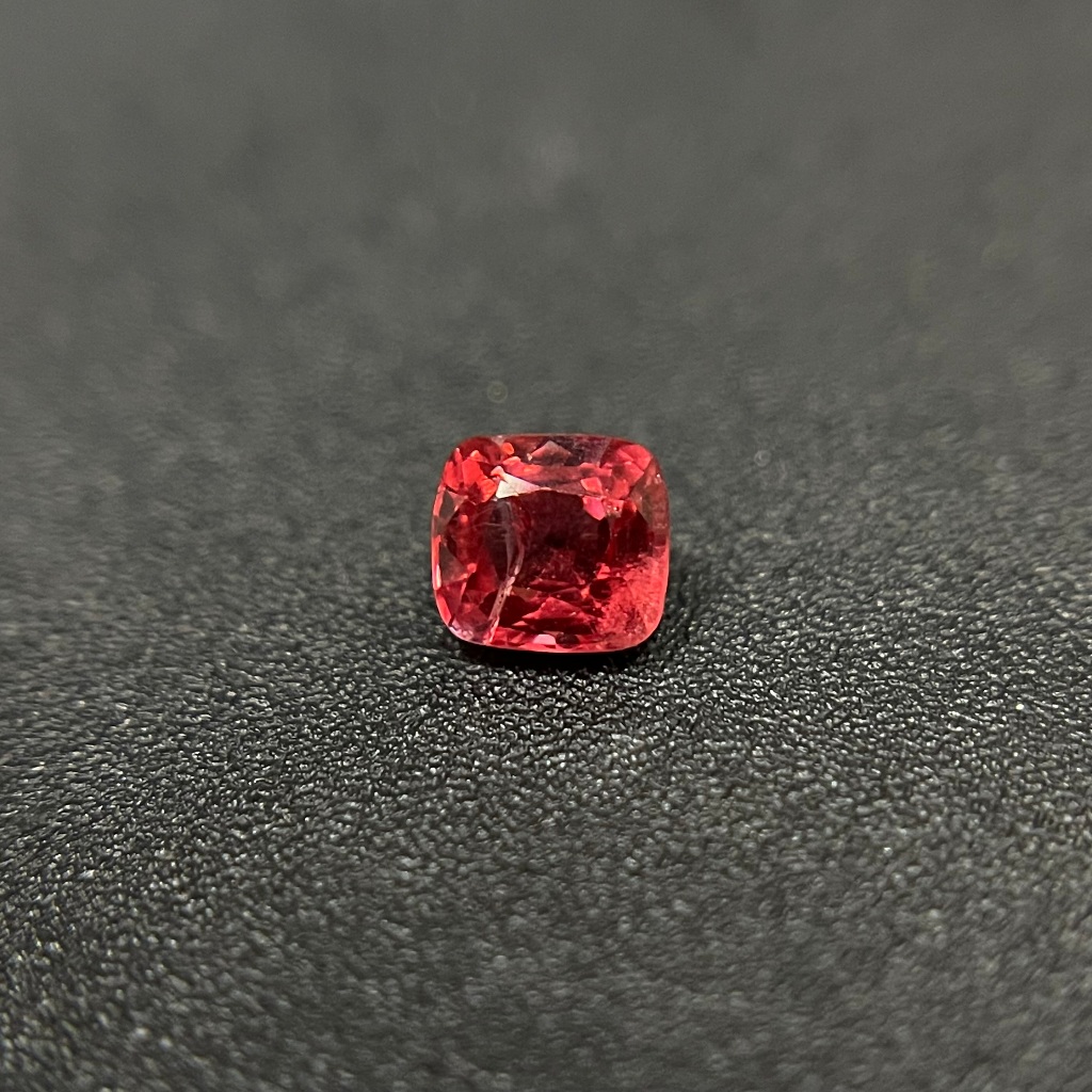 天然粉色尖晶石(Pink Spinel)裸石0.50ct [基隆克拉多色石]